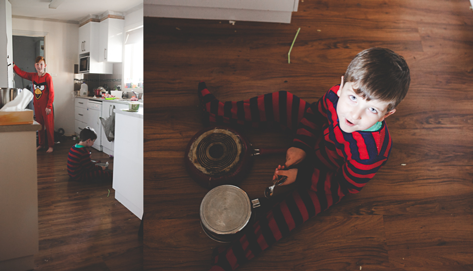 boy with pots and pans - Family documentary photography