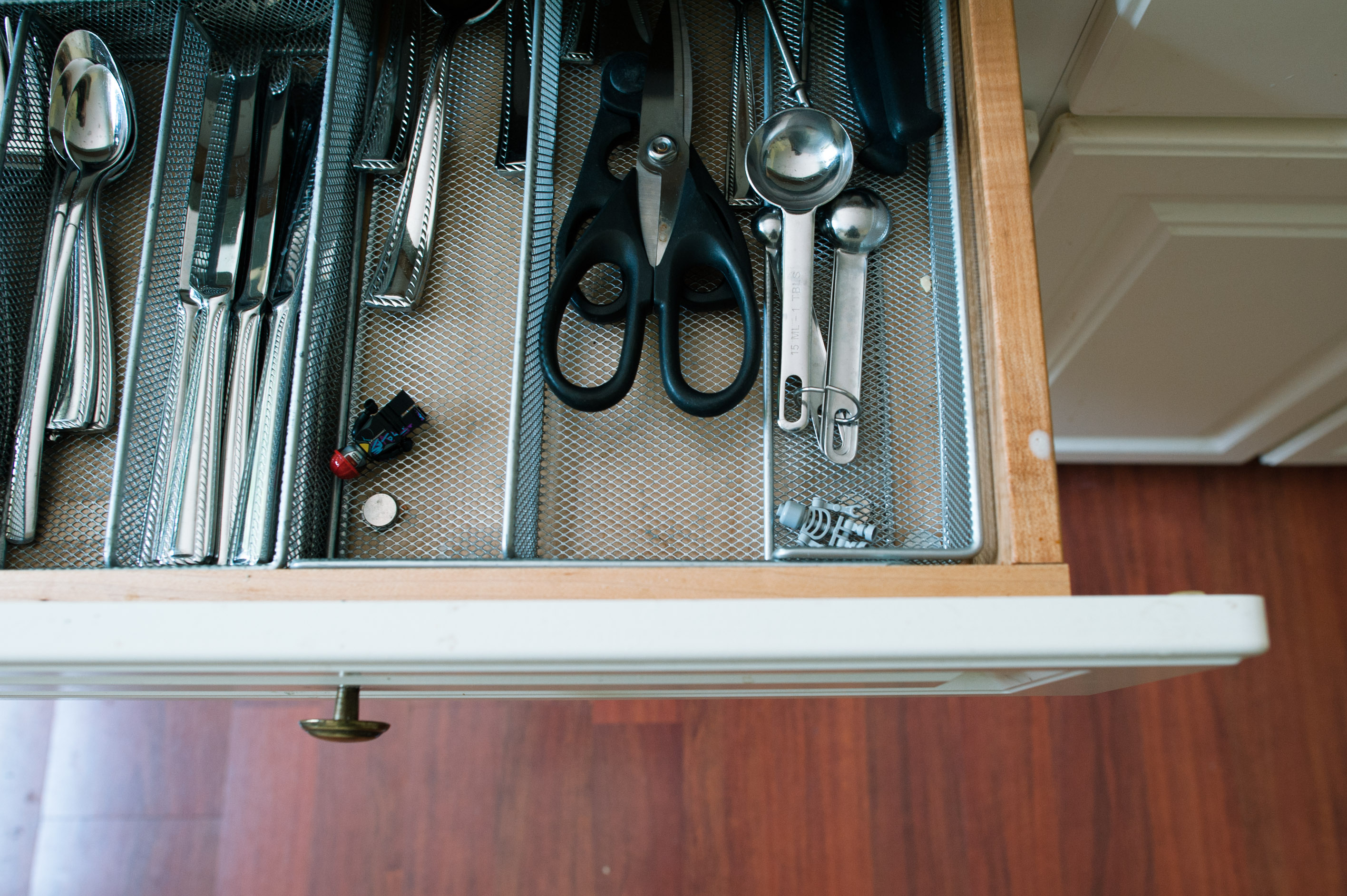 kitchen drawer - family documentary photography 