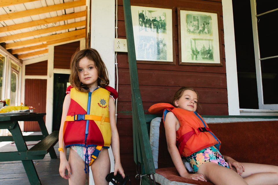 kids in life jackets - Documentary Family Photography