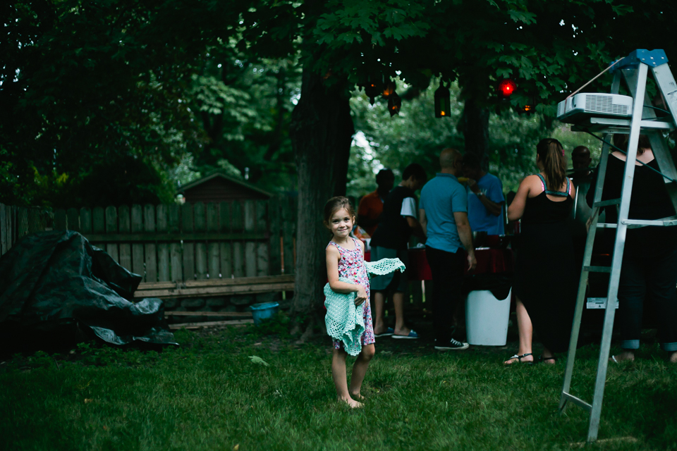 girl at picnic - Documentary Family Photography