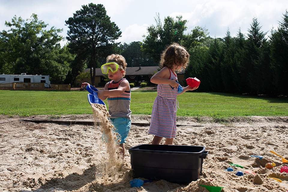 kids play in sandbox - Documentary Family Photography