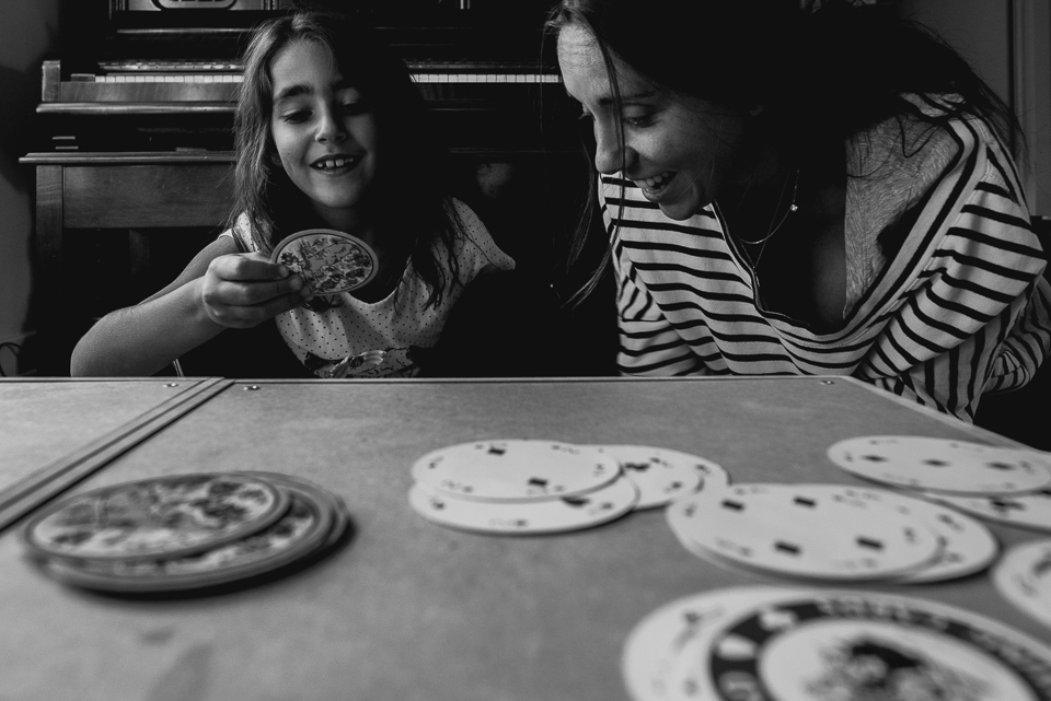 family playing card game - Documentary Family Photography