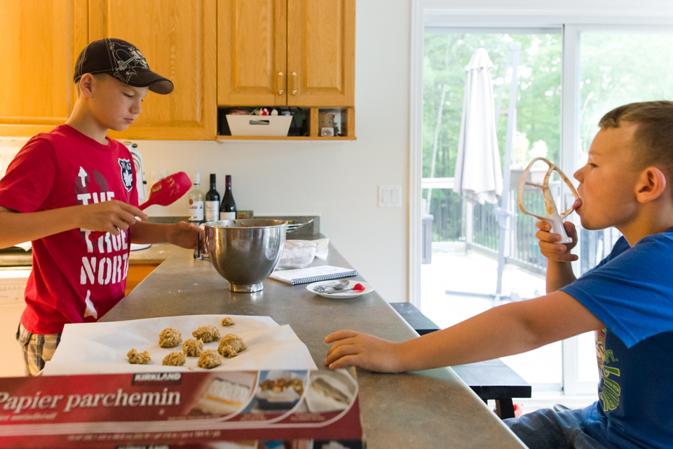 boys making cookies - Documentary Family Photogarphy