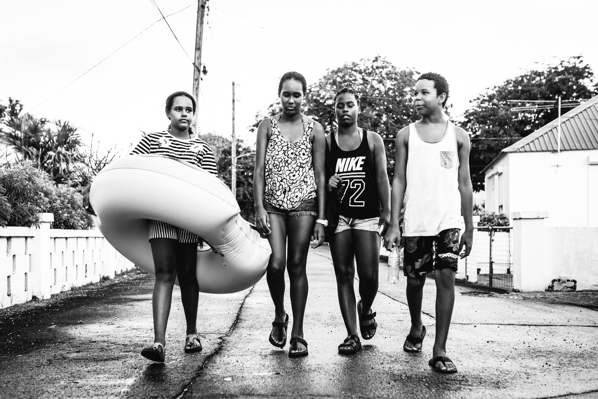 kids walking home from beach documentary family photography