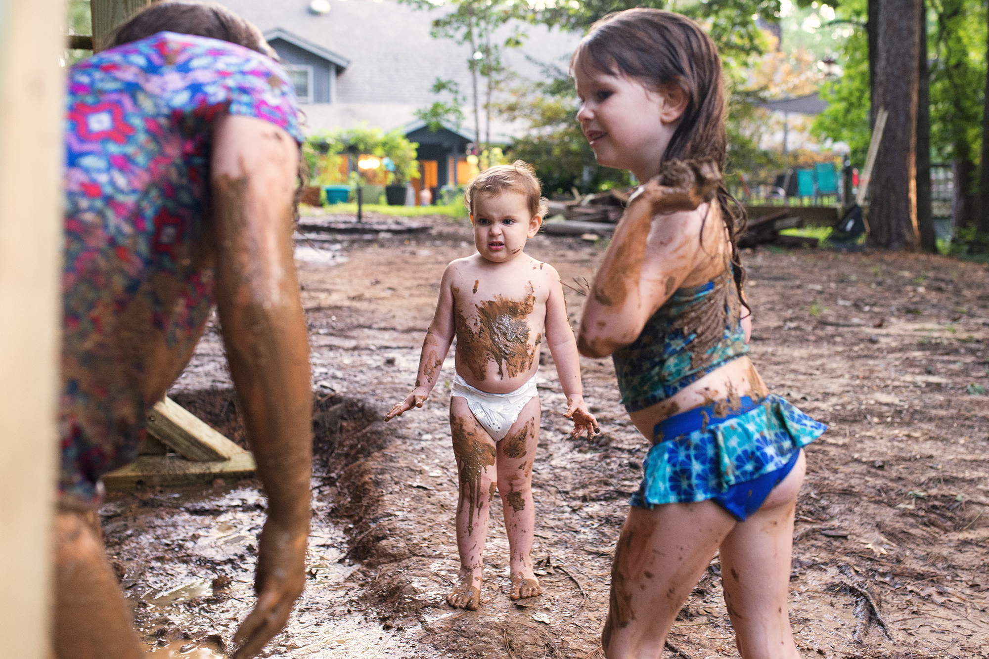 kids play in mud - Documentary Family Photography