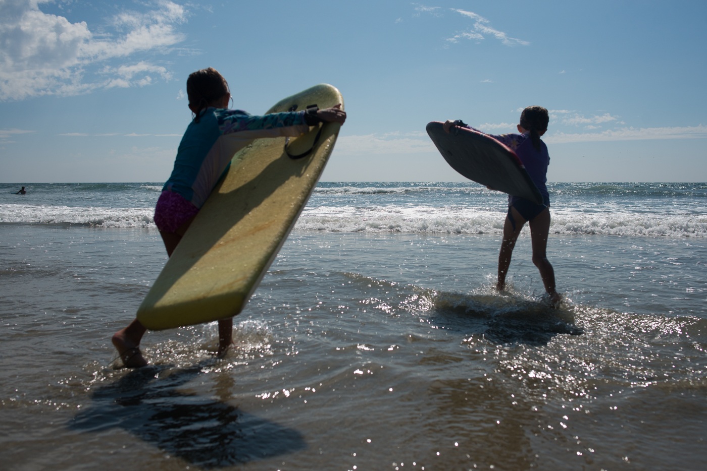 kids with boogie boards - Documentary Family Photography
