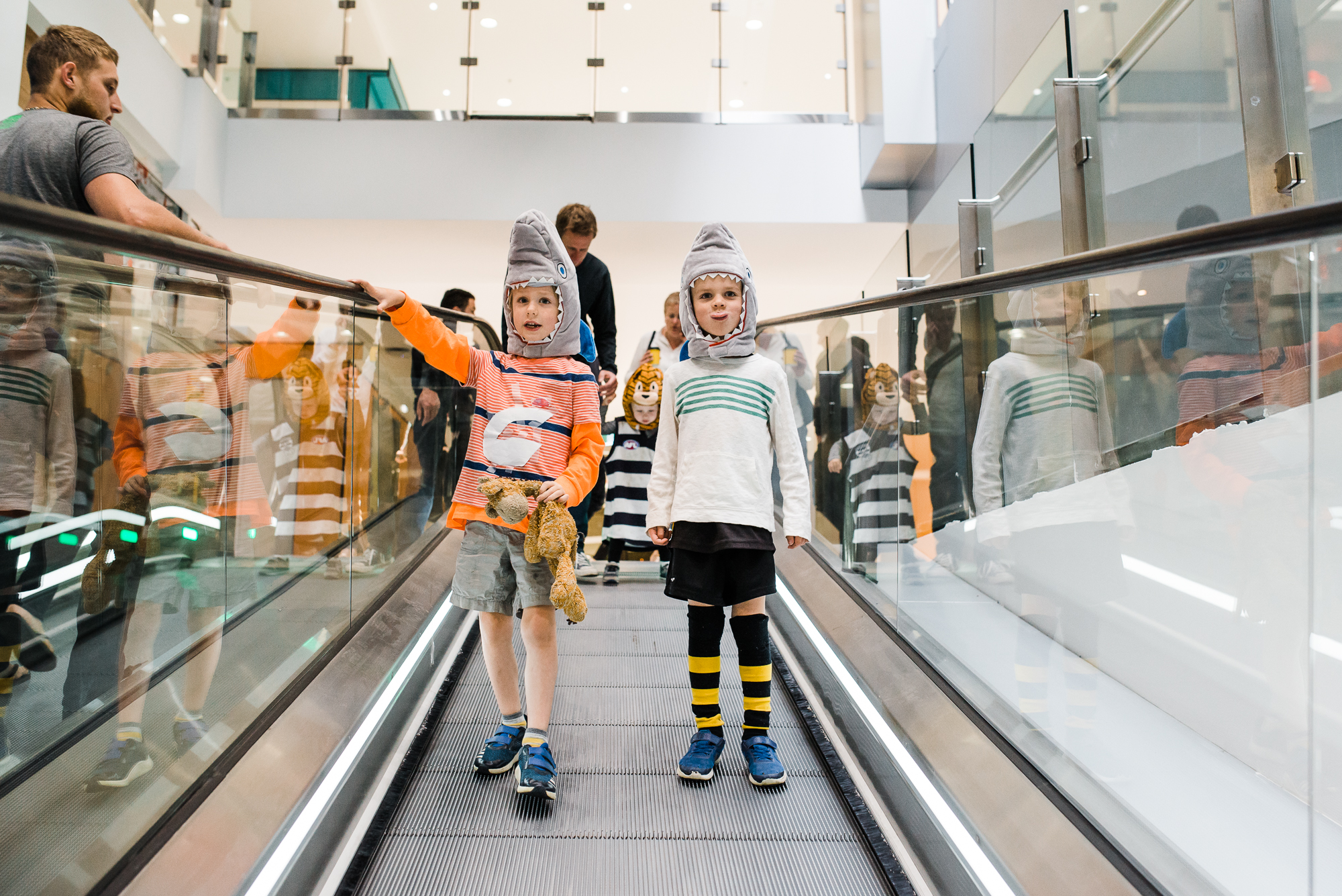 Kids with shark hats - Documentary Family Photography