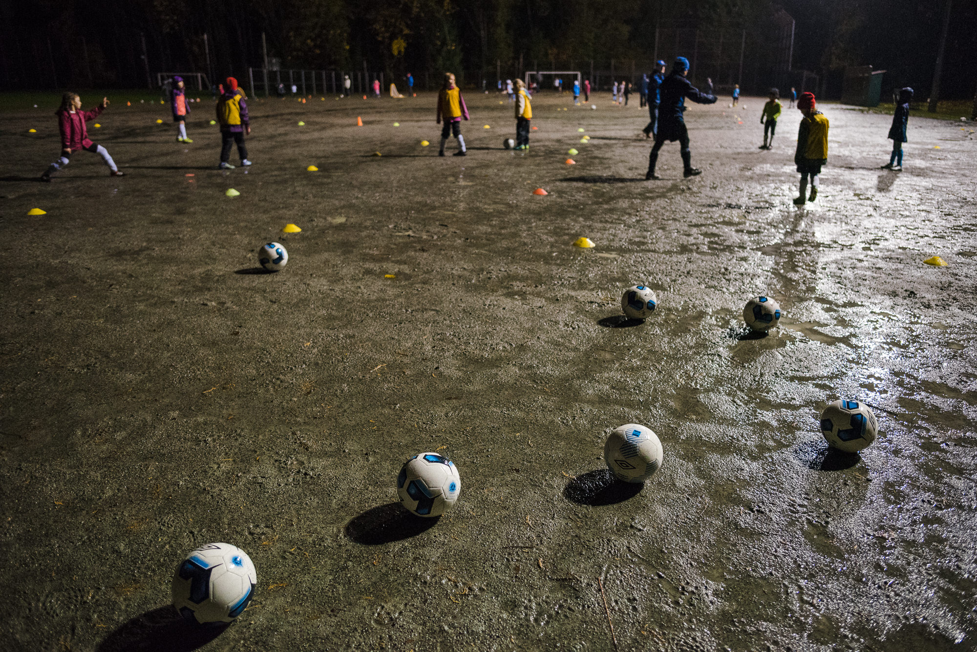 kids at soccer practice - documentary family photography