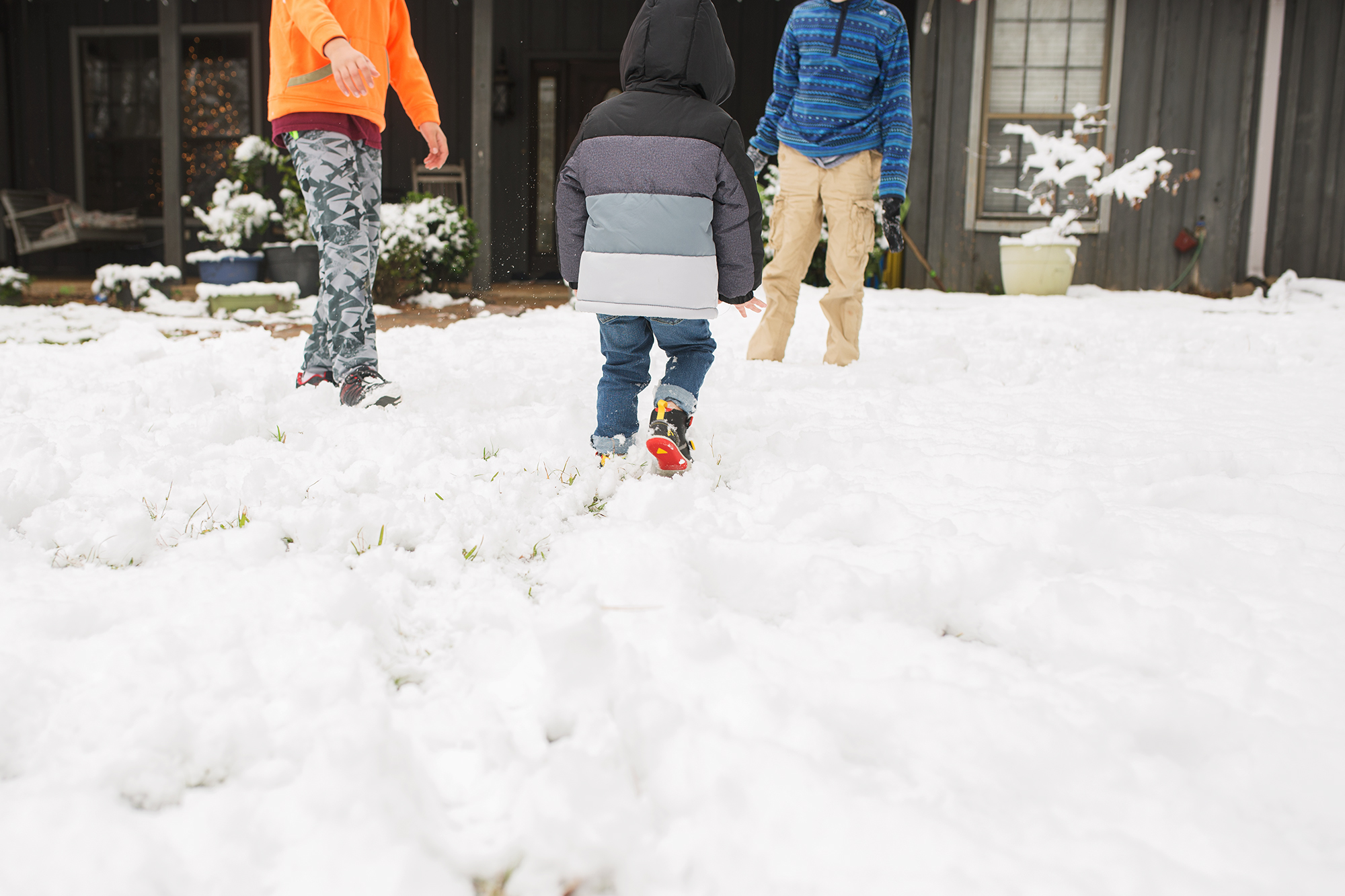 kids in snow - Documentary family photography