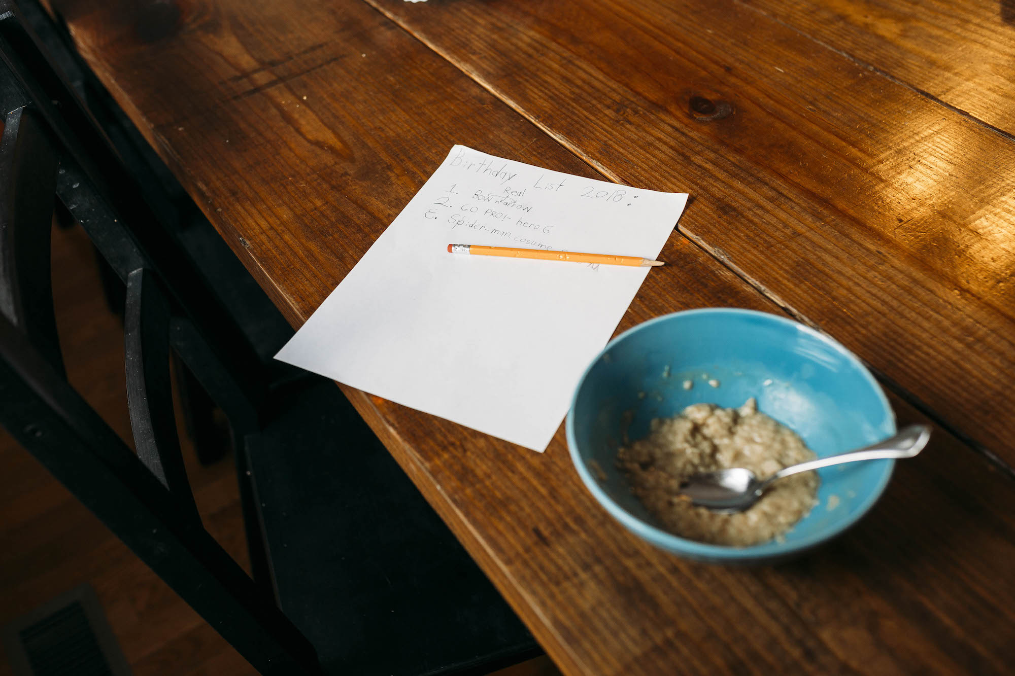 note and bowl of oatmeal - documentary family photography