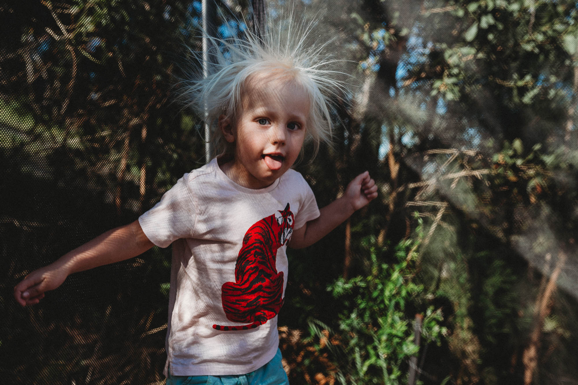 girl with static hair -documentary family photography