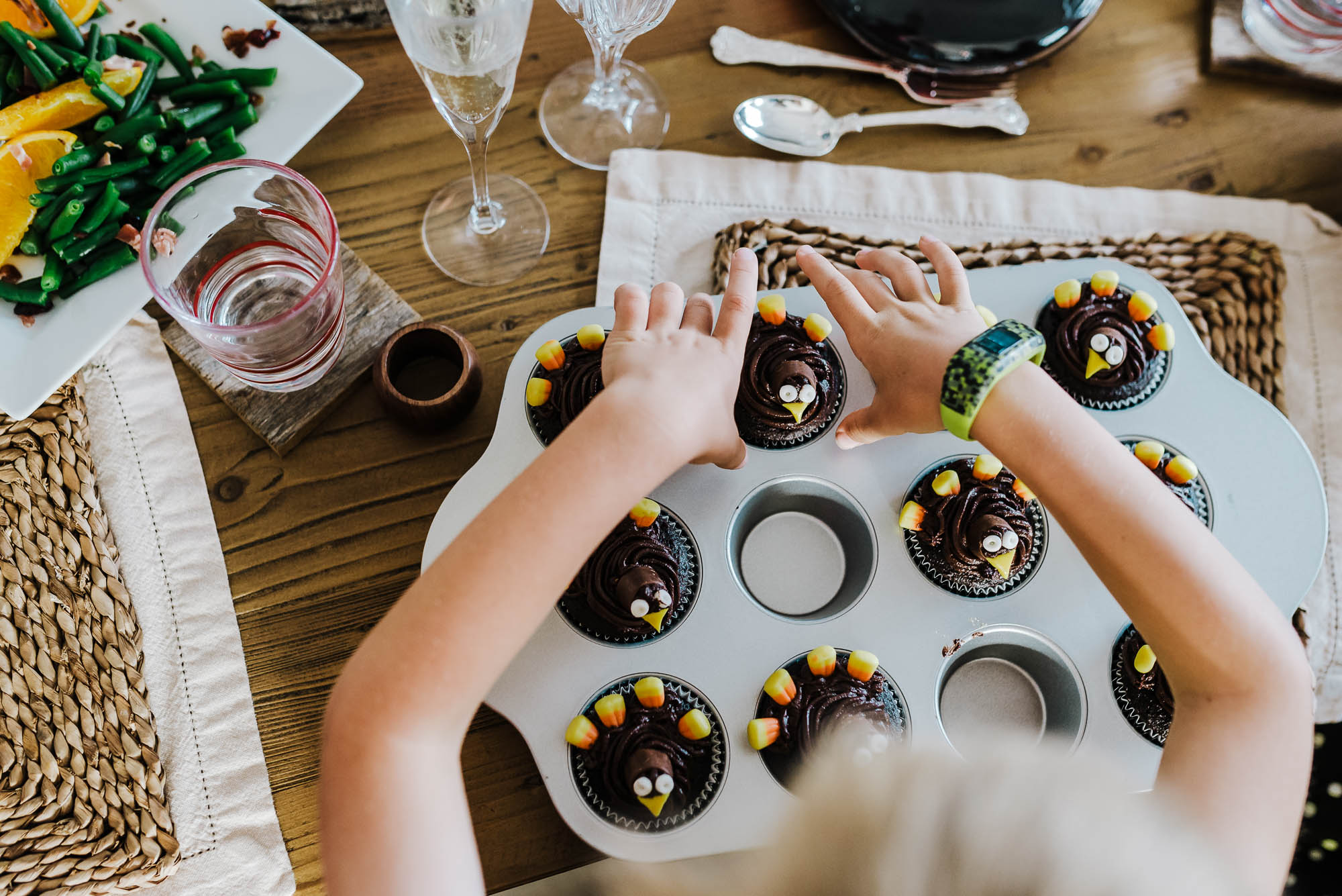 making thanksgiving treats - documentary family photography