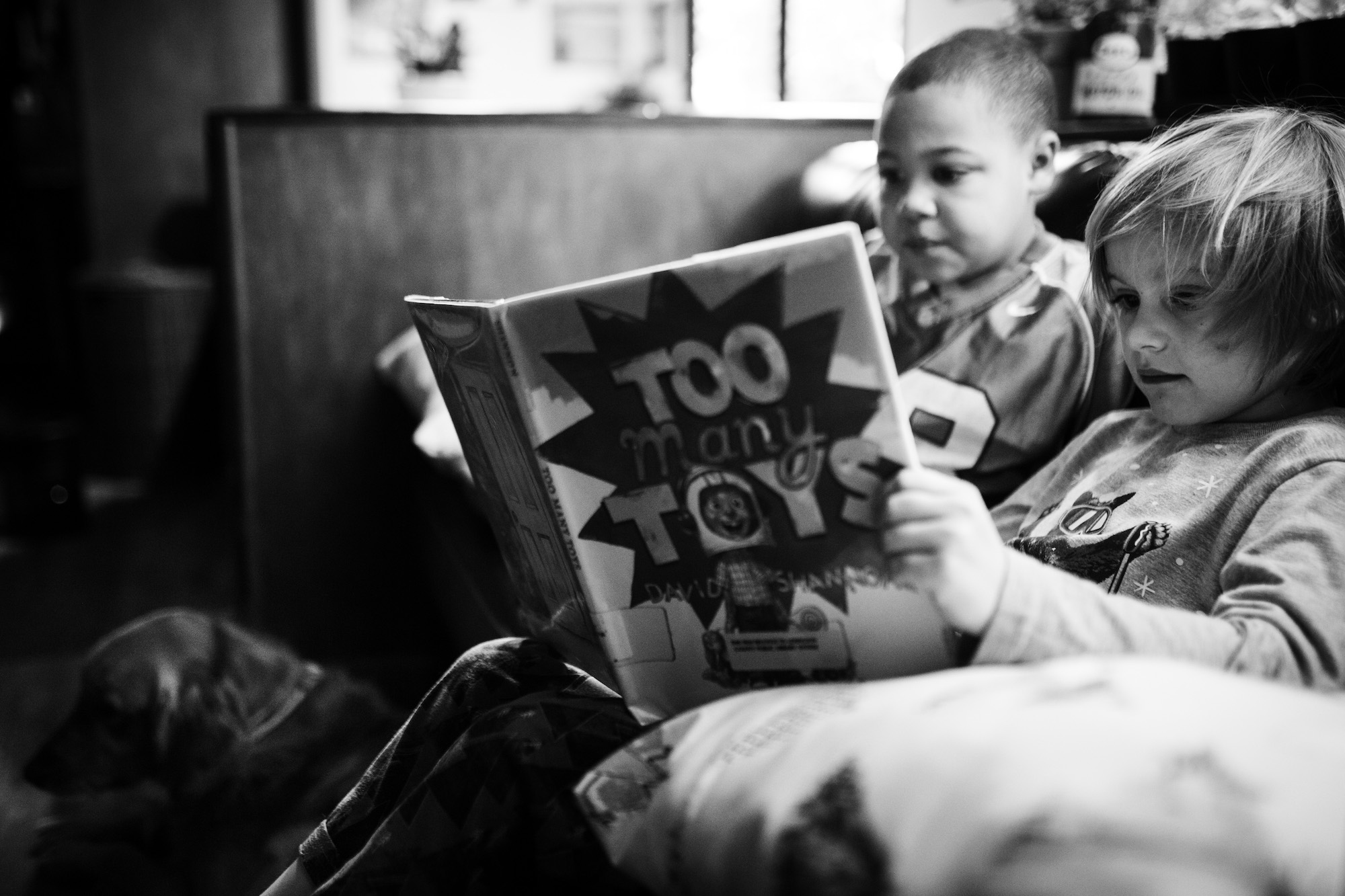 boys reading books - documentary family photography