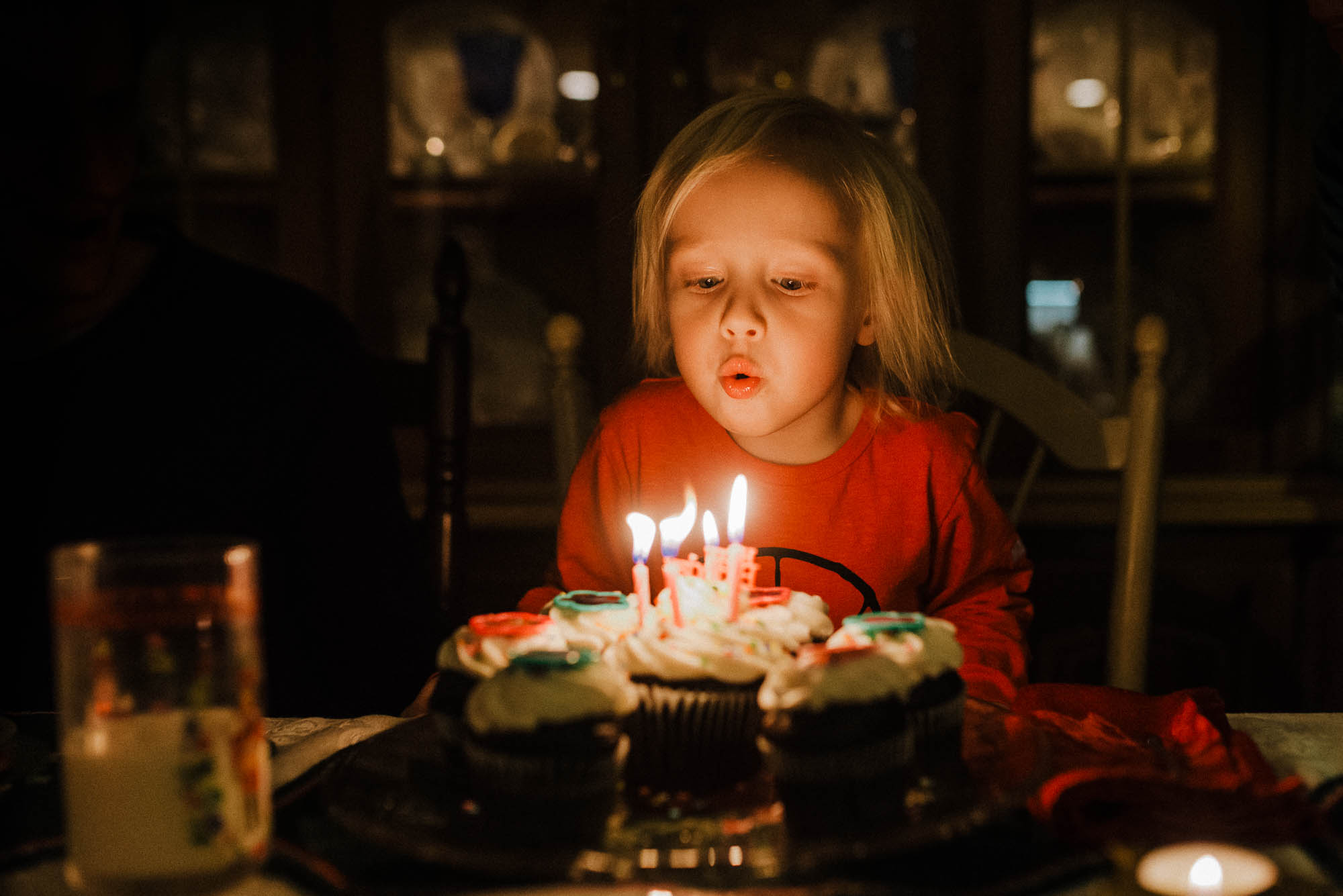 girl with birthday cake - documentary family photography